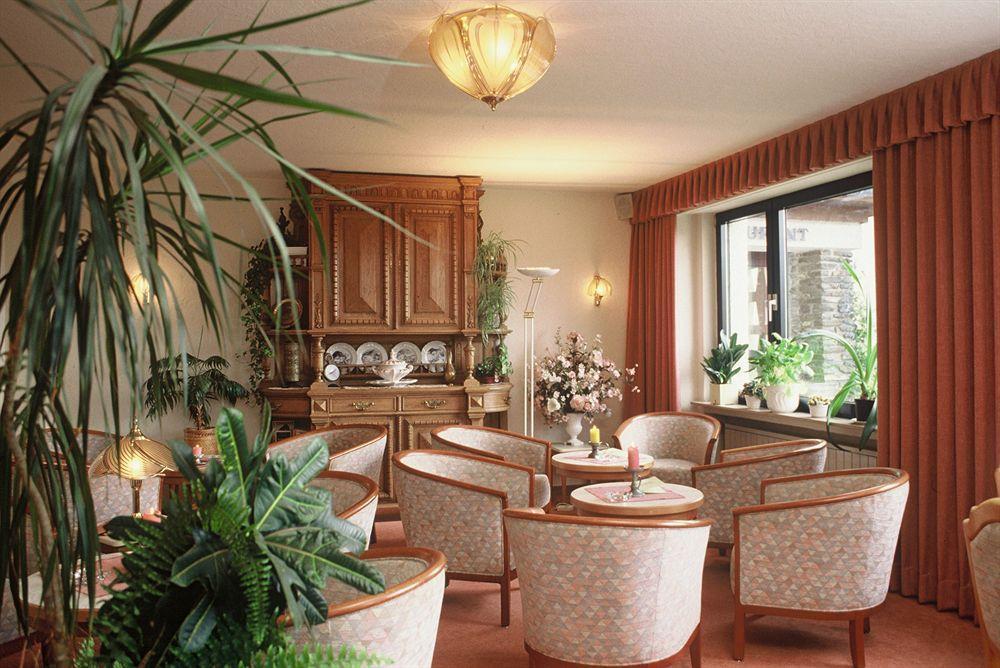 Hotel Saint Fiacre Bourscheid Exterior foto